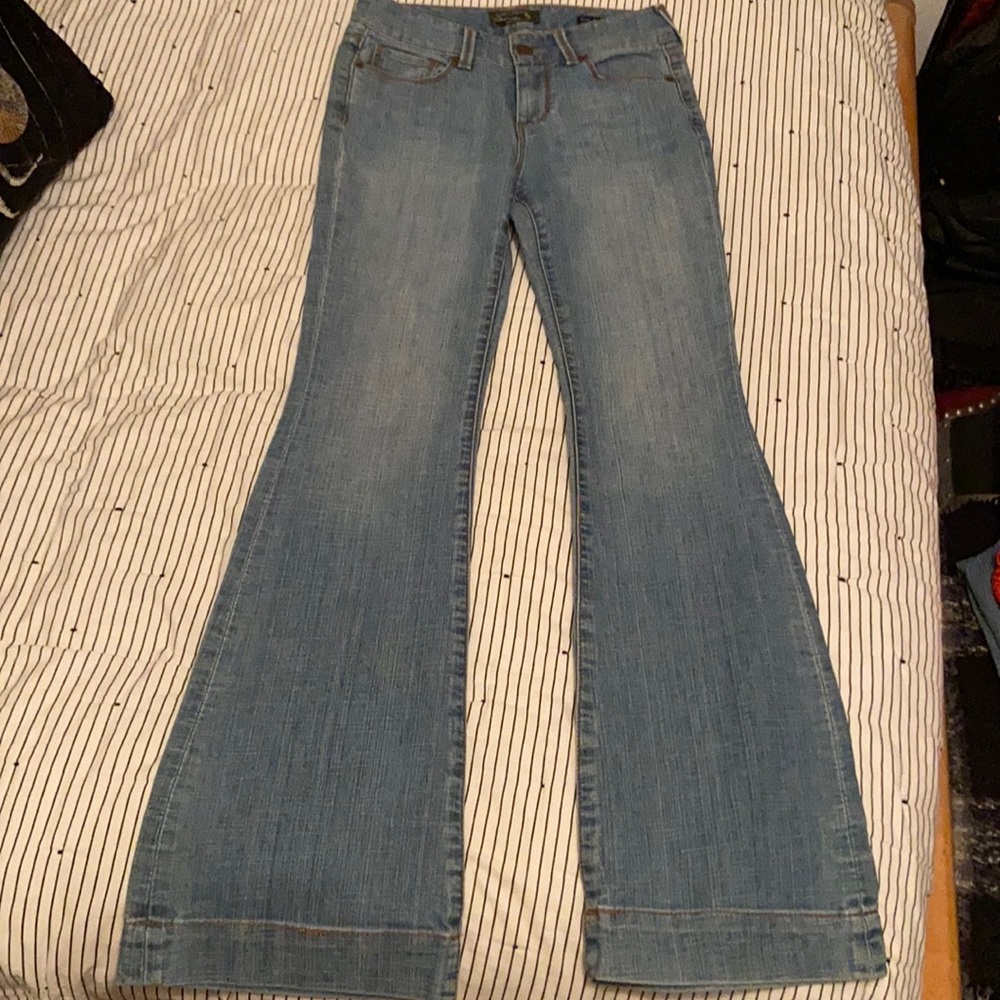 Seven Jeans